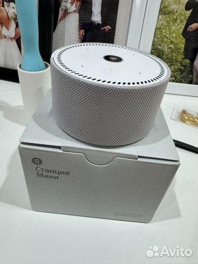 Умная колонка алиса