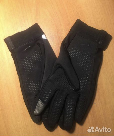 Перчатки nike hiper warm