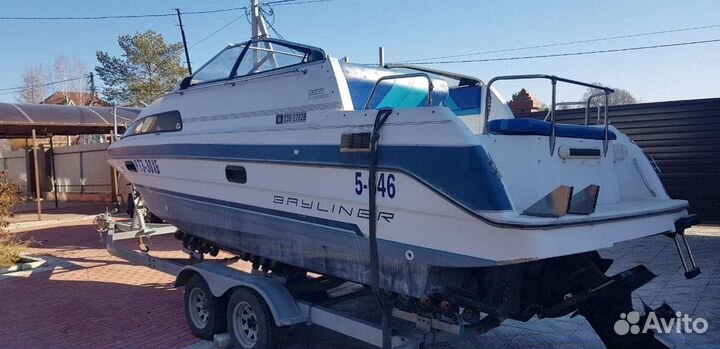 Катер bayliner