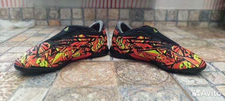 Сороконожки adidas messi 31 EUR
