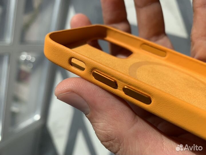 Чехол кожаный iPhone 12 mini оригинал