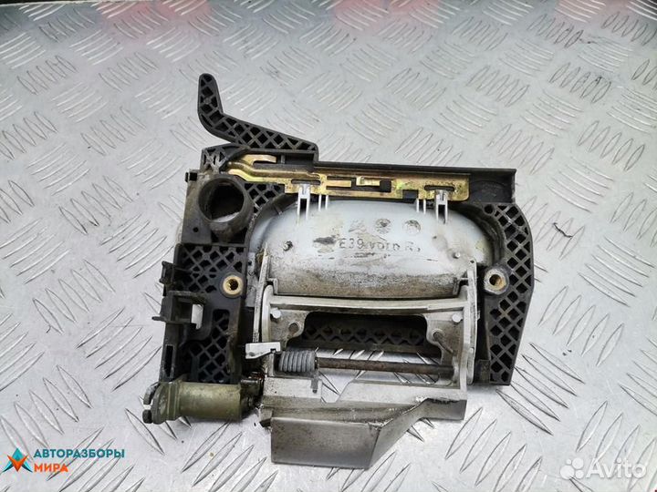 Ручка наружная передняя правая BMW 5 E39 2000