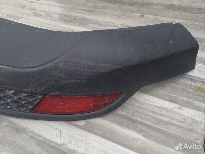 Нижняя юбка заднего бампера Ford focus 3