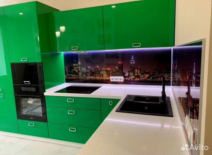 Кухня на заказ. Доставка и сборка