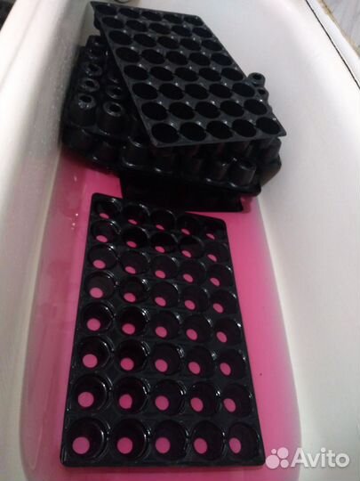 Кассеты 54 ячейки для рассады б/у