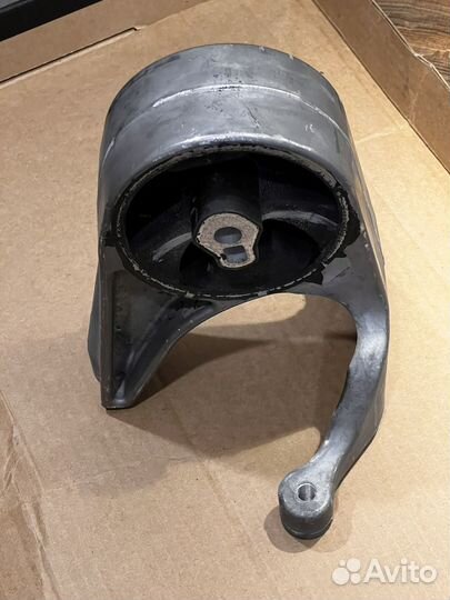 Опора двигателя Chrysler sebring/siber/stratus