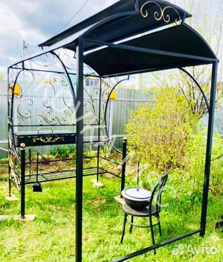Беседка с мангалом