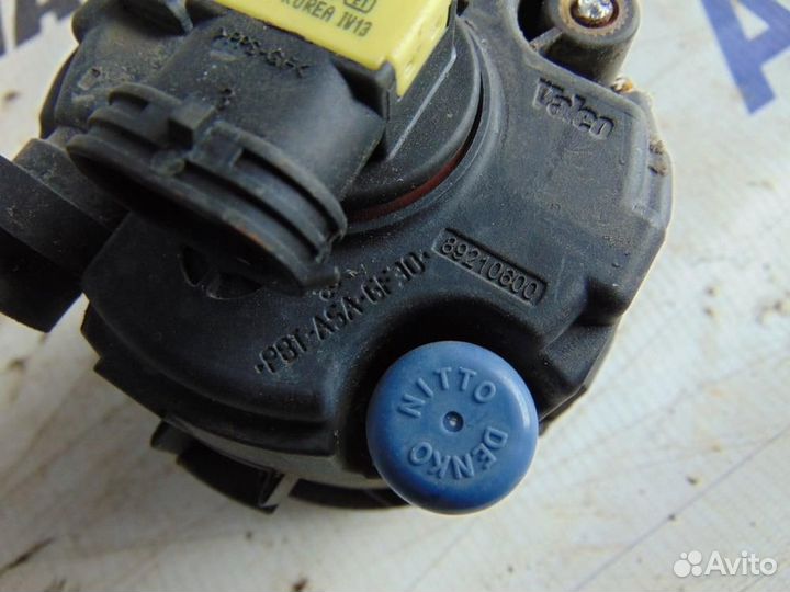 Фара противотуманная для Nissan Tiida 1 2004-2014