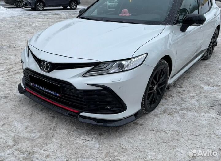 Сплиттер переднего бампера Toyota Camry V70 2021+