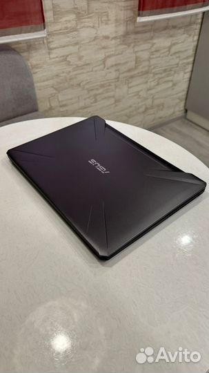 Игровой Asus tuf Gaming