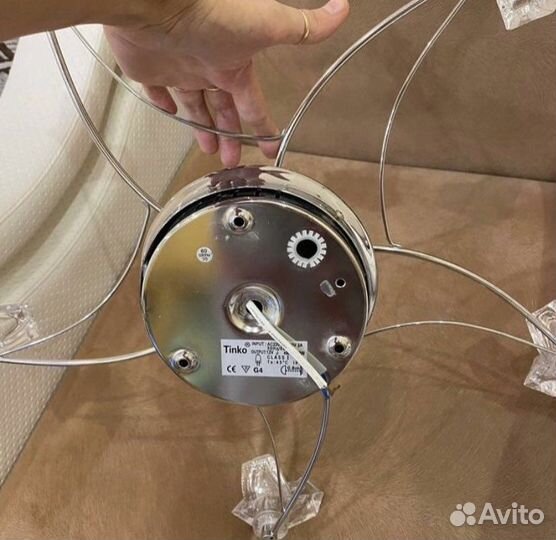 Люстра стильная