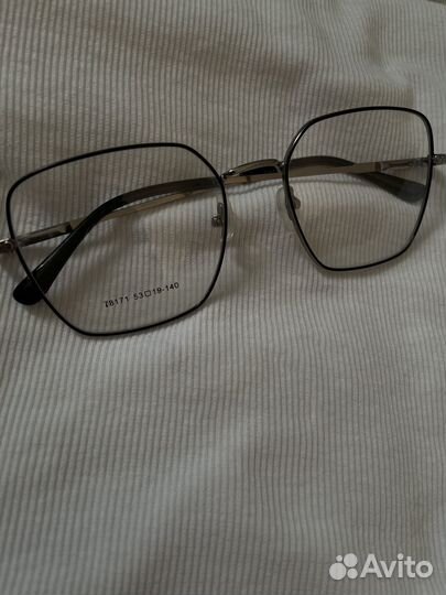 Очки для имиджа