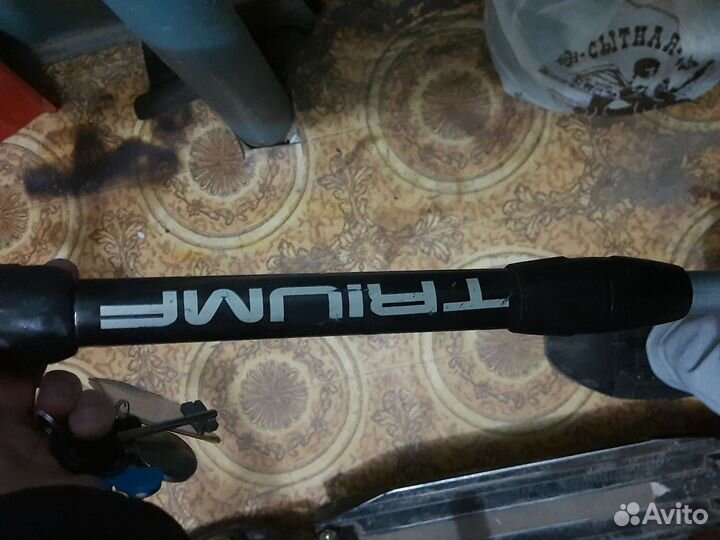 Самокат трехколесный