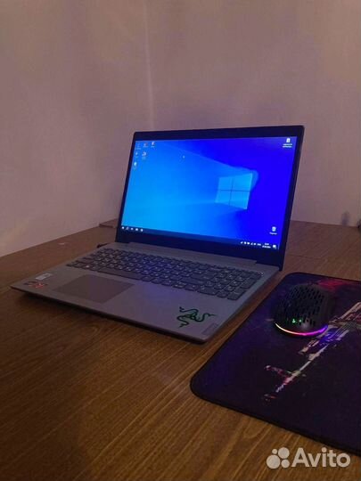 Игровой ноутбук Ryzen 5 3500u