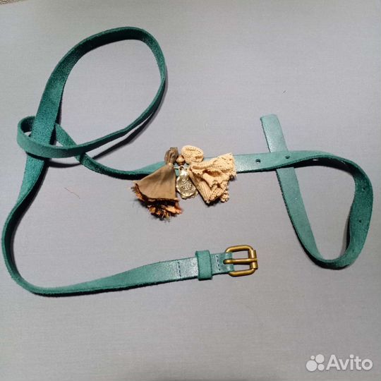 Бирюзовый женский ремень с цветами