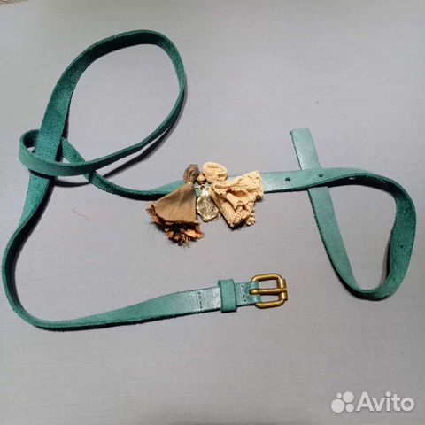 Бирюзовый женский ремень с цветами