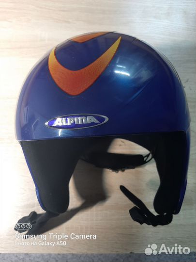 Шлем горнолыжный