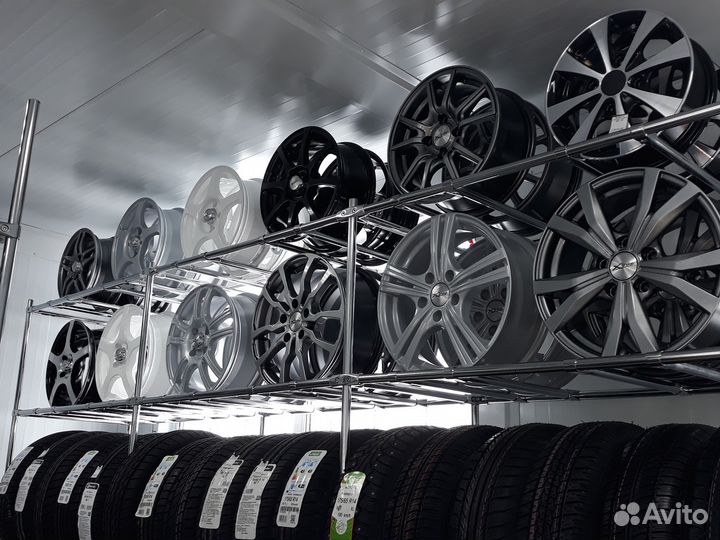 Viatti Bosco S/T V-526 205/75 R15 97T