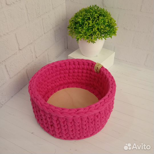 Корзина вязаная