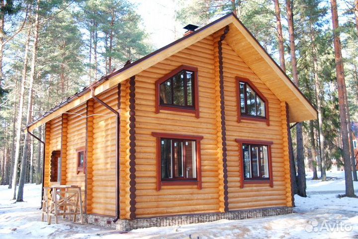 Дома / бани из бревна