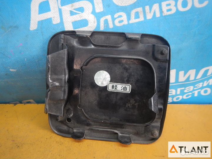 Лючок бензобака mazda MPV