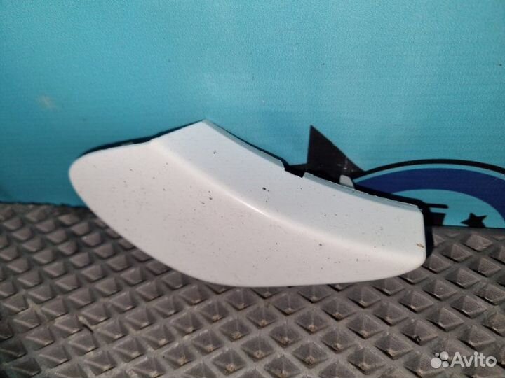 Заглушка буксировочного крюка Mercedes-Benz