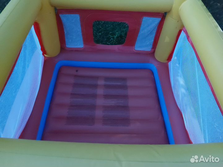 Детский надувной батут