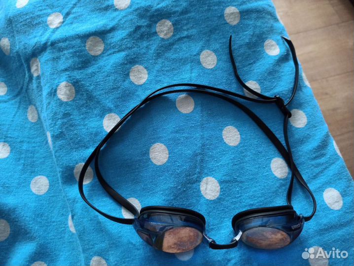 Очки в бассейн