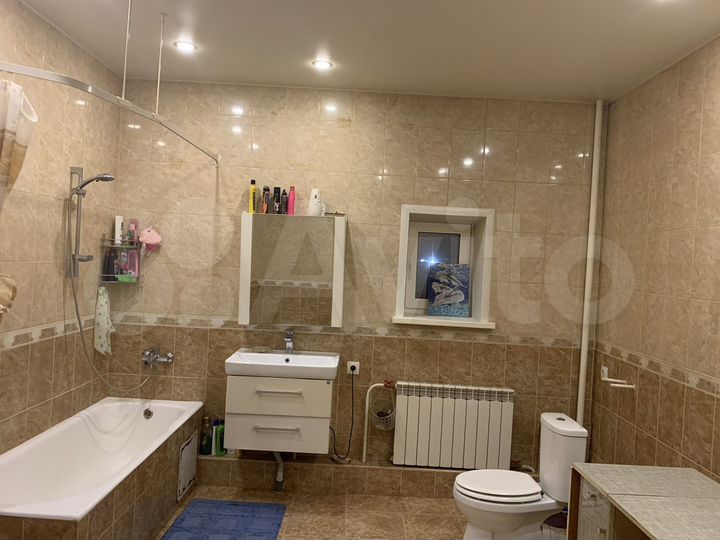 Дом 158 м² на участке 10,6 сот.