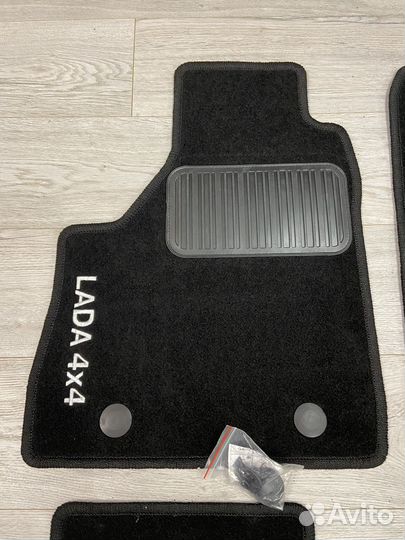 Оригинальные текстильные ковры LADA 4x4 Niva