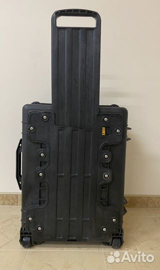 Защитный кейс Peli 1620 с поропластом черный