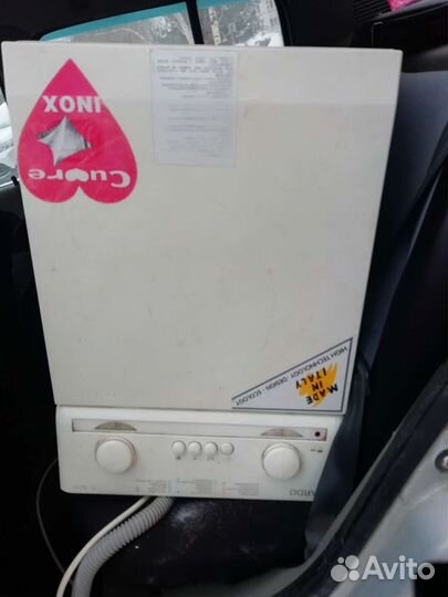 Стиральная машина с вертикальной загрузкой