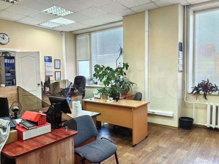 Офис, 102.3 м² кабинетная система центр города