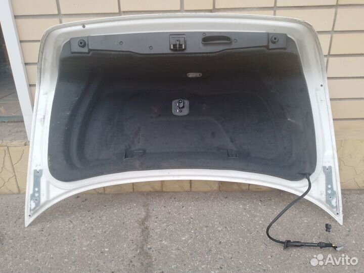 Крышка багажника mercedes w220