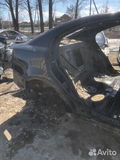 Крыло заднее четверть прав. lexus IS350 3.5 ат сед