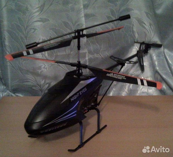 Вертолет - модель