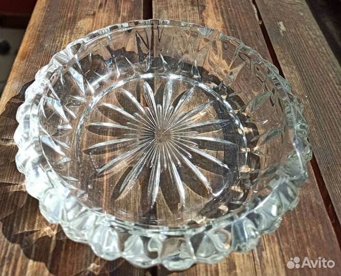 Хрустальная пепельница