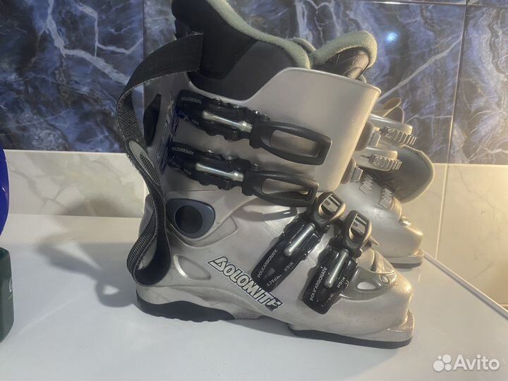 Горнолыжные ботинки детские