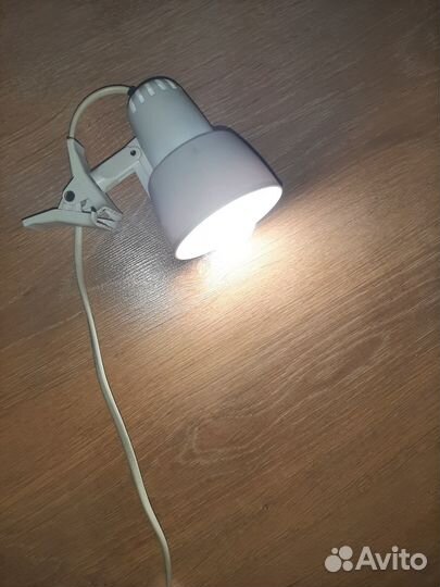 Лампа на прищепке