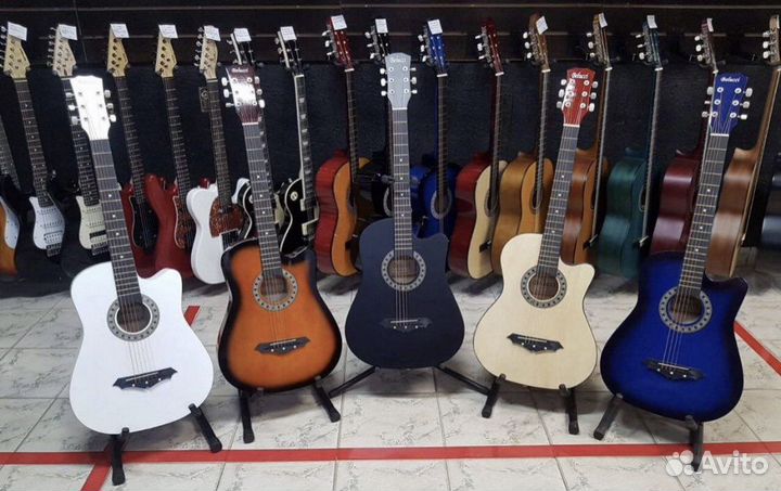 Гитары новые на Уралмаше