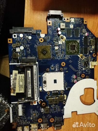 Запчасти для ноутбука acer v3
