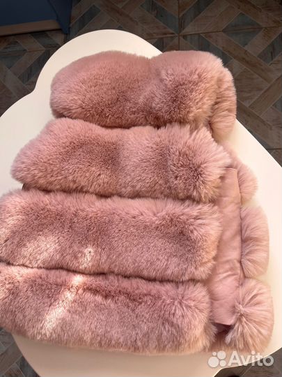 Жилет на девочку 104-110