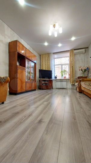 3-к. квартира, 78 м², 1/3 эт.