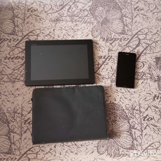 Asus padfone infinity A80 64Gb