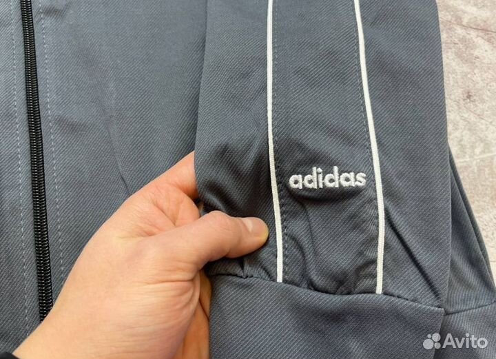 Спортивные костюмы Adidas стильные