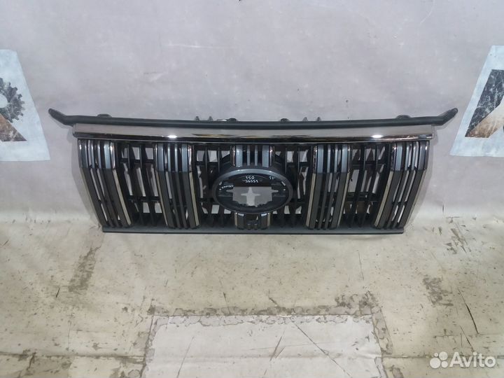 Toyota Prado 150 17- Решетка радиатора 26551