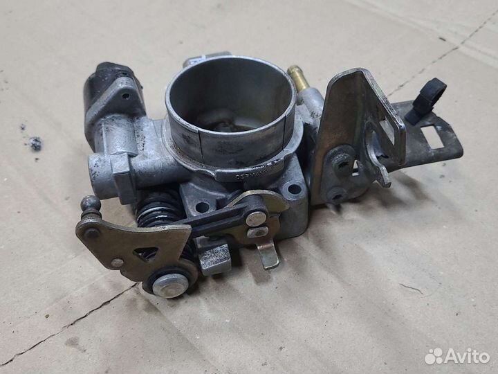 Дроссельная заслонка opel Astra G vectra b Zafira