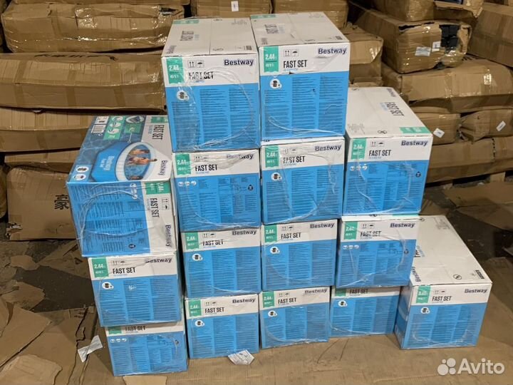 Каркасный бассейн intex/bestway