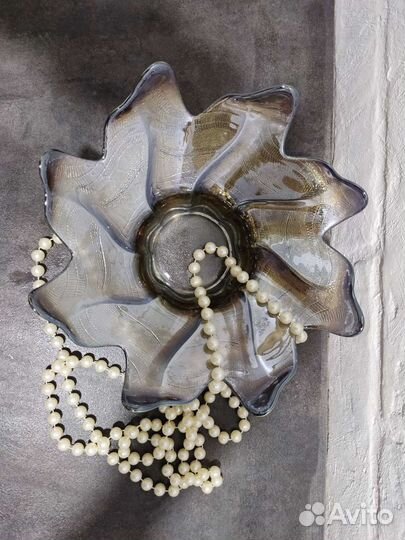 Ваза эффектная для фруктов или другого