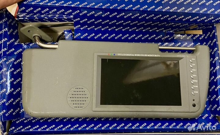 Солнцезащитный козырек с дисплейм(монитор,тв)